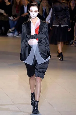 Look 11